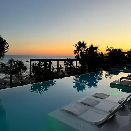 Ilyonis Luxury شقة *